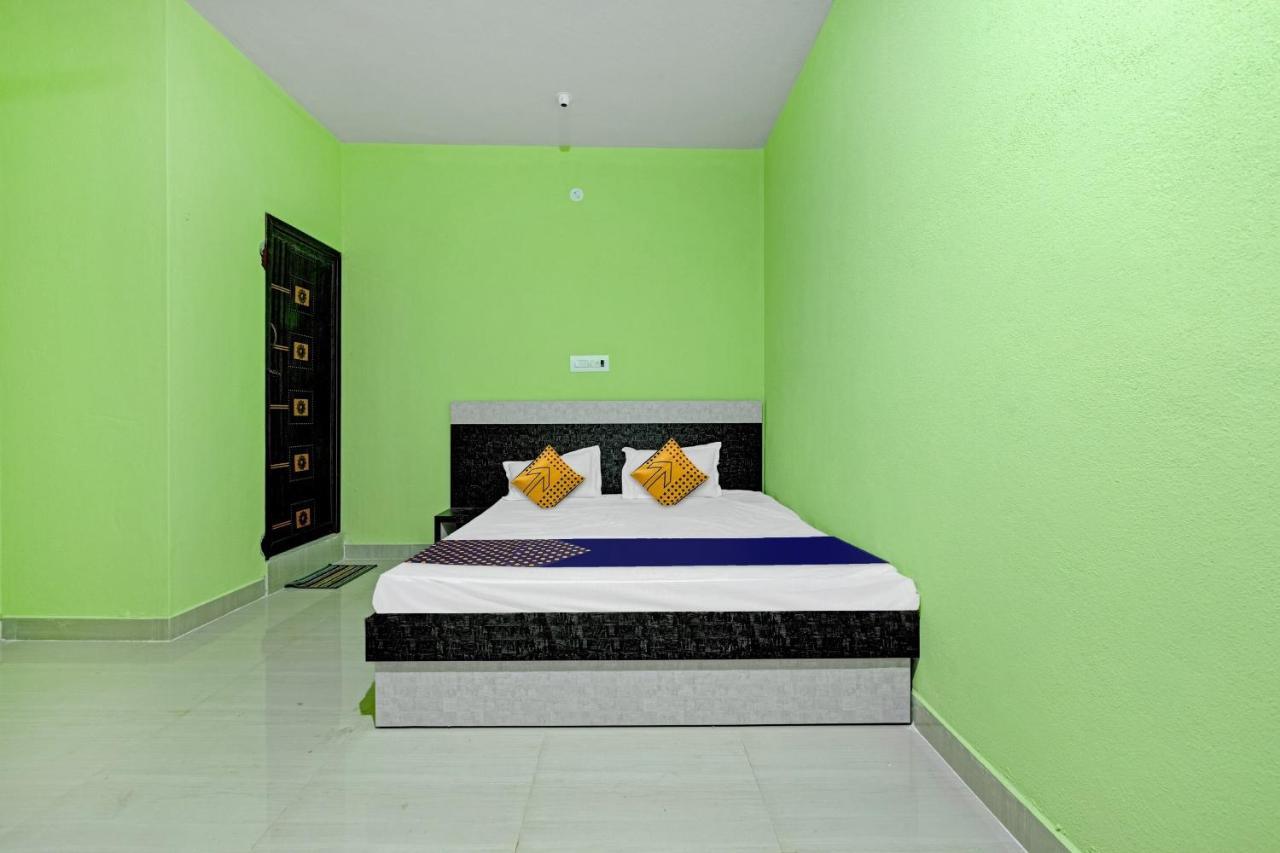 Spot On B R Comforts Krs Back Water Hotel Hosa Kannambadi Exterior photo